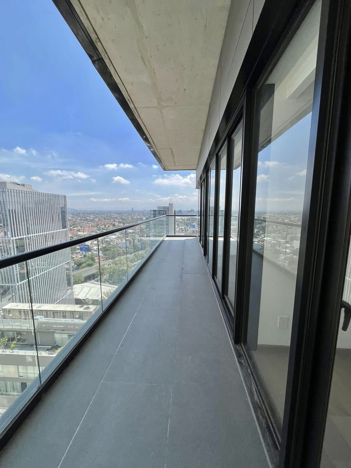 498, Avenida Río San Joaquín, Ampliación Granada, 11529 con 3 Recámaras, 2 Baños, 192 Metros Cuadrados y 3 Puestos de Estacionamiento 498, Avenida Río San Joaquín, Ampliación Granada, 11529 con 3 Recámaras, 2 Baños, 192 Metros Cuadrados y 3 Puestos de Estacionamiento